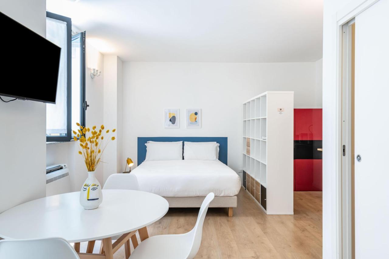 Relstay - Porta Romana - Large Studio Milan Bagian luar foto